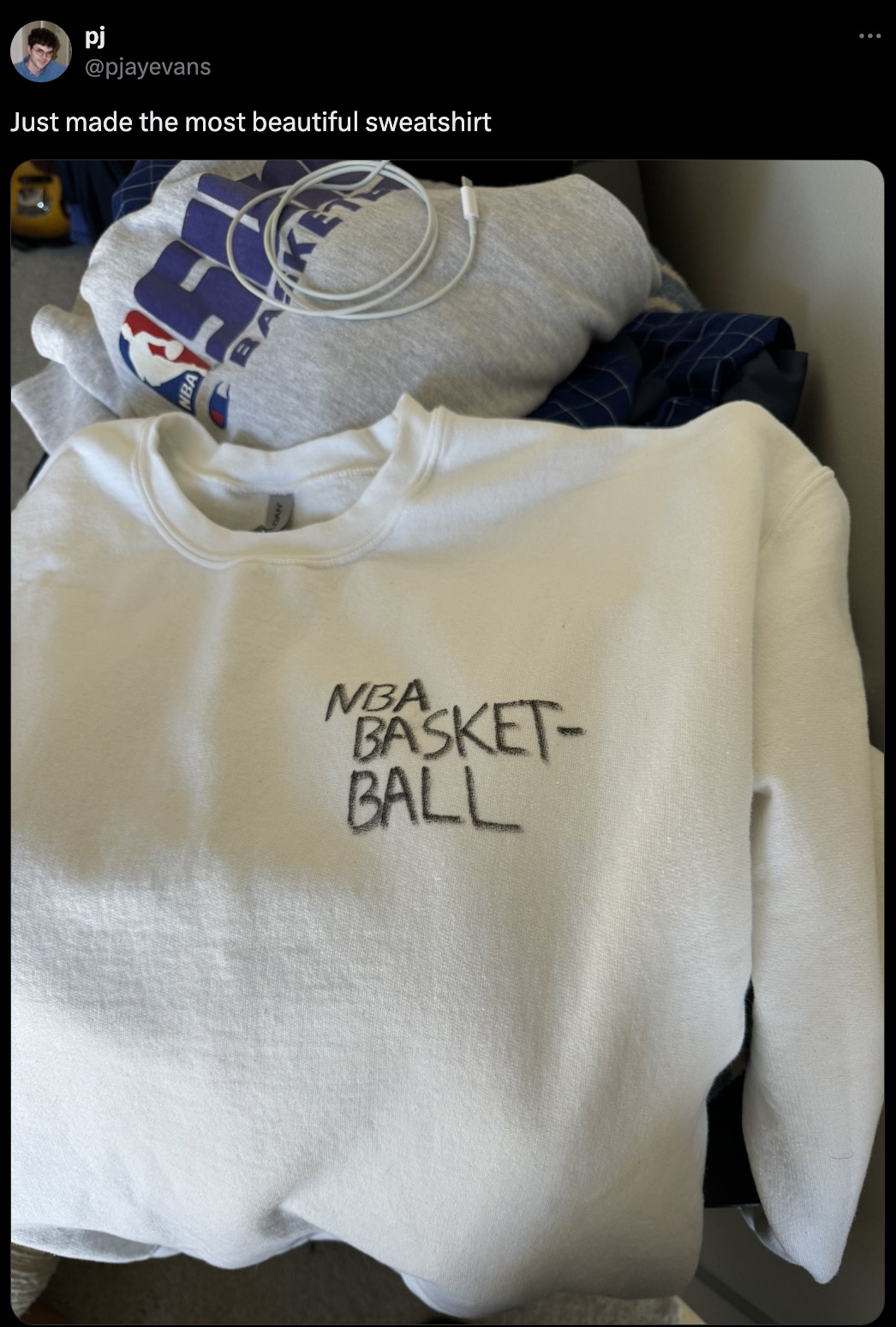 long-sleeved t-shirt - pj Just made the most beautiful sweatshirt Nba Basket Ball